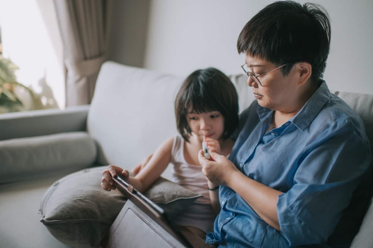 Tele-health, mother and daughter